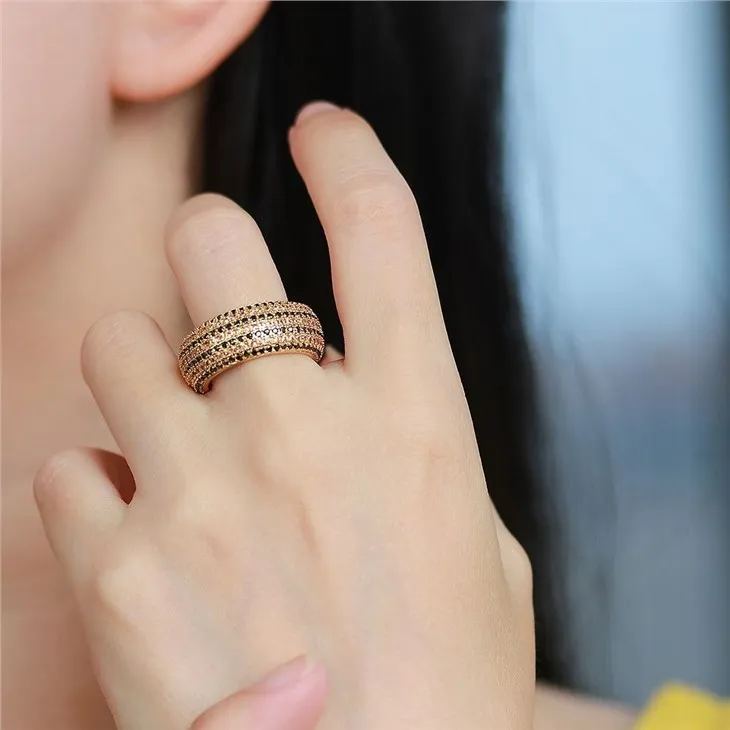 טבעת קלאסית Cz Micro Pave